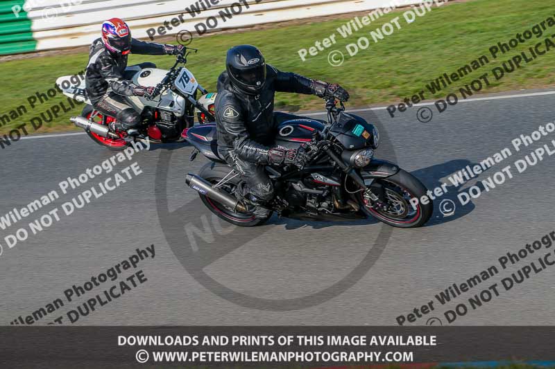 PJM Wedding Photography;enduro digital images;event digital images;eventdigitalimages;mallory park;mallory park photographs;mallory park trackday;mallory park trackday photographs;no limits trackdays;peter wileman photography;racing digital images;trackday digital images;trackday photos